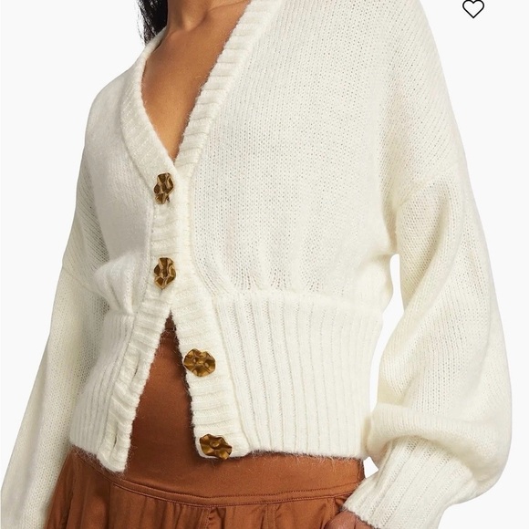 Farm Rio
Ribbed Goldtone-Buttoned Cardigan - Picture 6 of 10